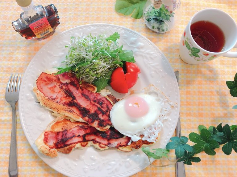 ベーコンストリップ【侠飯（おとこめし）】で、週末はお洒落で美味しいブランチを！